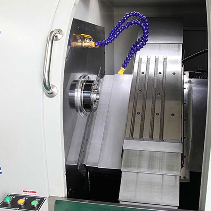 Slant bed gang tool cnc lathe venta caliente en el mercado de Turquía